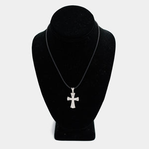 Pre-Owned 14k White Gold Cross Pendant w/ Diamonds | B.G. Loan & Jewelry Co.