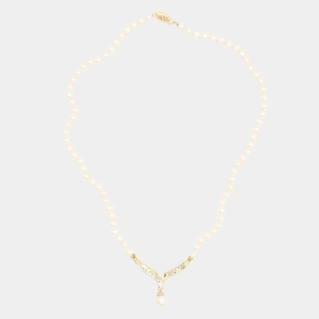 Pre-Owned Pearl Necklace w/ Diamonds and 10K Yellow Gold | B.G. Loan & Jewelry Co.