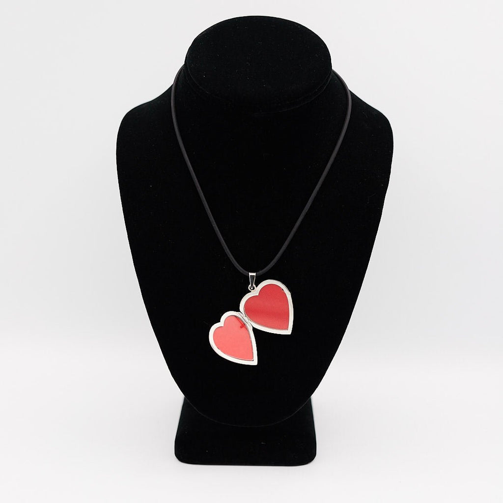 Pre - Owned 14K White Gold Heart Photo Locket Pendant - 1.625" | B.G. Loan & Jewelry Co. - B.G. Loan & Jewelry Co.