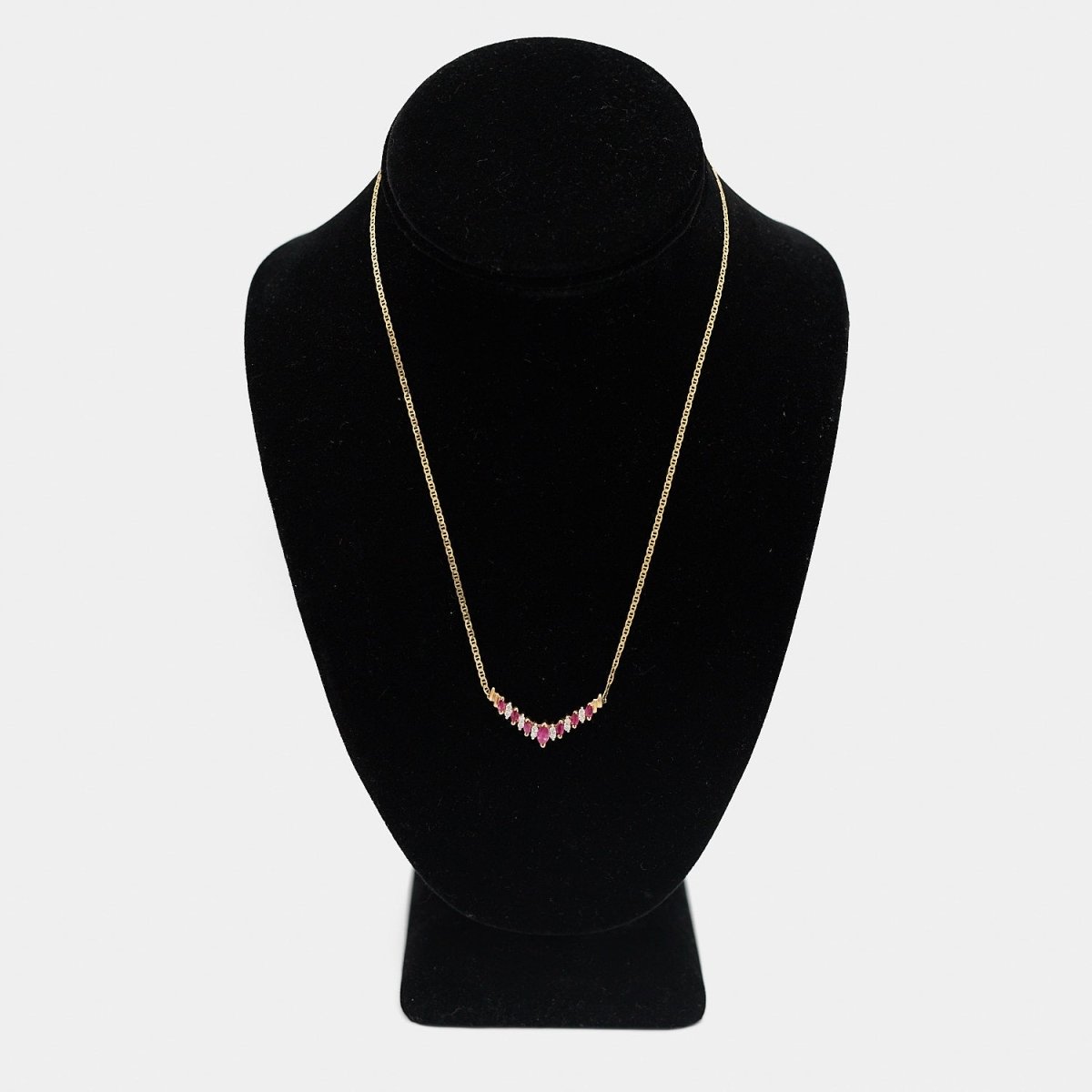 Pre - Owned 14K Yellow Gold White Diamond/Red Stones Necklace - 17.5" | B.G. Loan & Jewelry Co. - B.G. Loan & Jewelry Co.