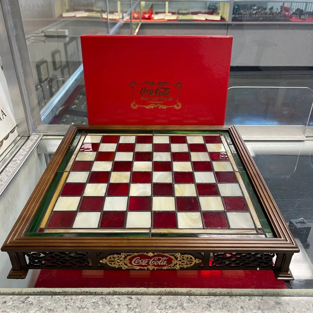 Pre-Owned Coca-Cola Stained Glass Chess Set by Franklin Mint | B.G. Loan & Jewelry Co. - B.G. Loan & Jewelry Co.