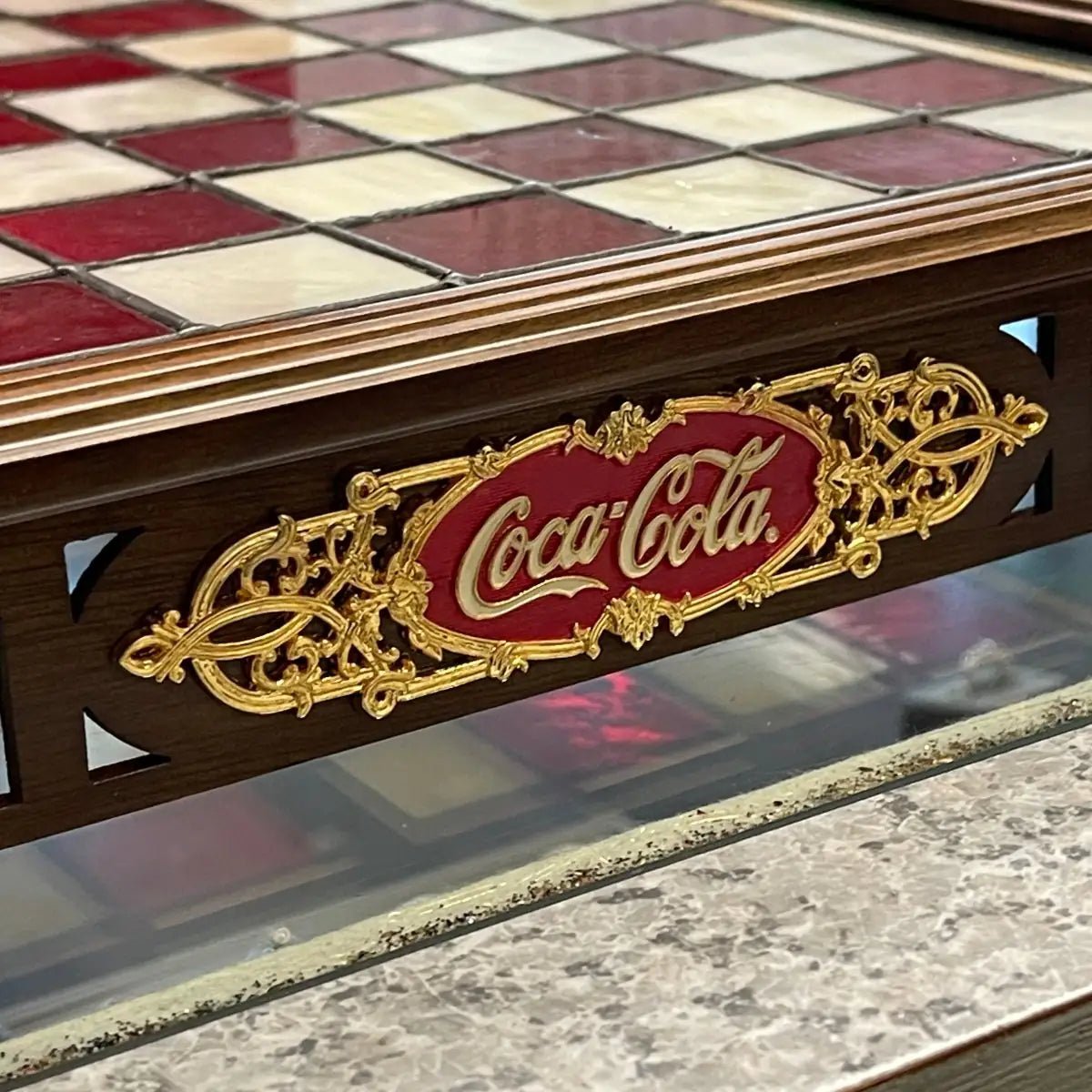 Pre-Owned Coca-Cola Stained Glass Chess Set by Franklin Mint | B.G. Loan & Jewelry Co. - B.G. Loan & Jewelry Co.